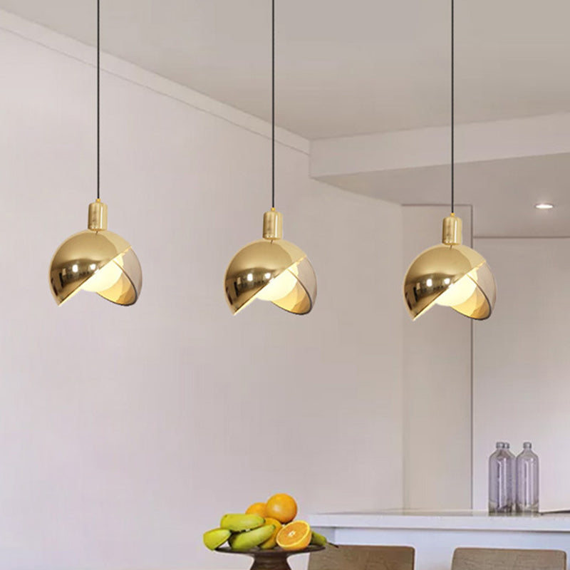 Luce a sospensione singolo a globo di ottone antico nella moderna lampada a sospensione di ferro elettroplate artistico