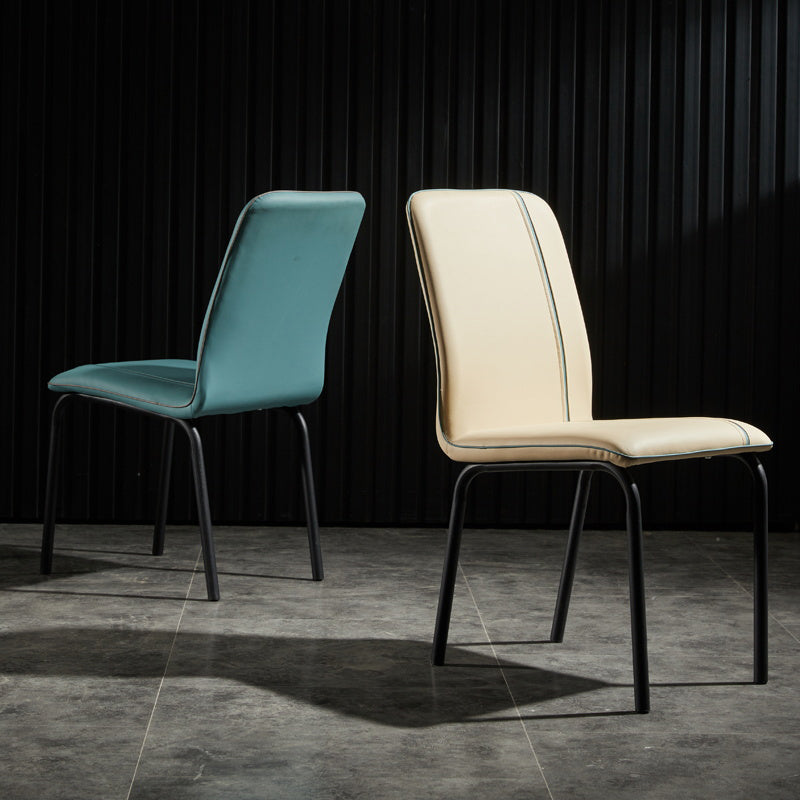 Silla de comedor de cuero de estilo moderno, silla sin brazos de cocina con patas de metal