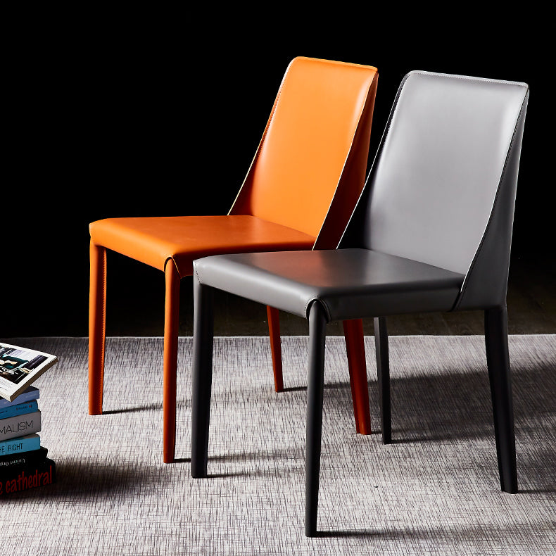Silla de cuero estilo diseñador para el hogar, acabado mate, silla lateral de comedor Parsons