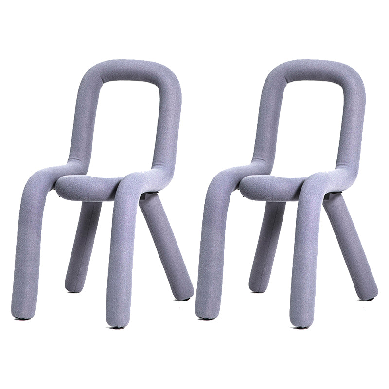Silla lateral de salón de estilo diseñador de terciopelo, silla de comedor con respaldo abierto y acabado mate