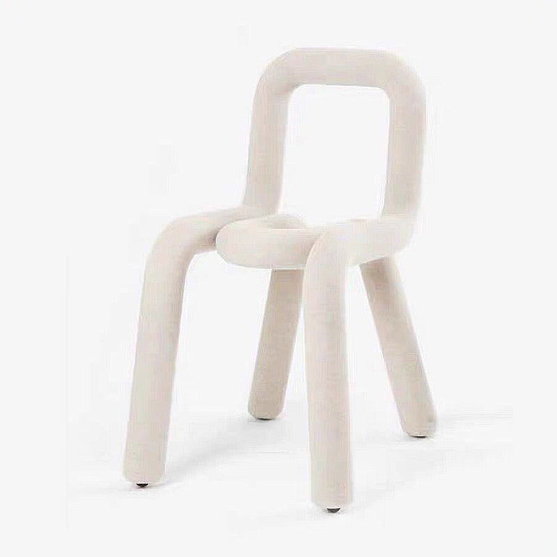 Silla lateral de salón de estilo diseñador de terciopelo, silla de comedor con respaldo abierto y acabado mate