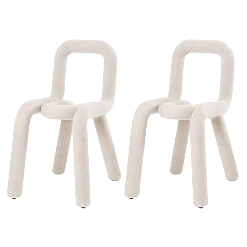 Silla lateral de salón de estilo diseñador de terciopelo, silla de comedor con respaldo abierto y acabado mate