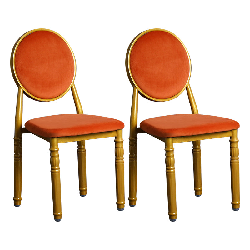 Silla lateral casera escandinava Silla lateral de comedor tapizada de metal con respaldo abierto