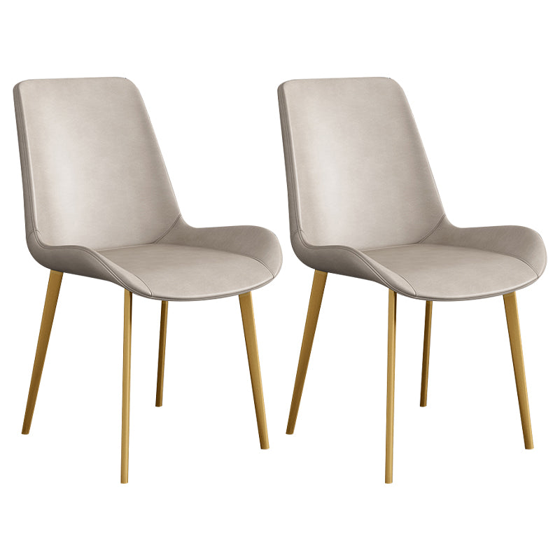 Chaise d'appoint de restaurant scandinave en cuir, chaise de salle à manger Parsons avec pieds en métal