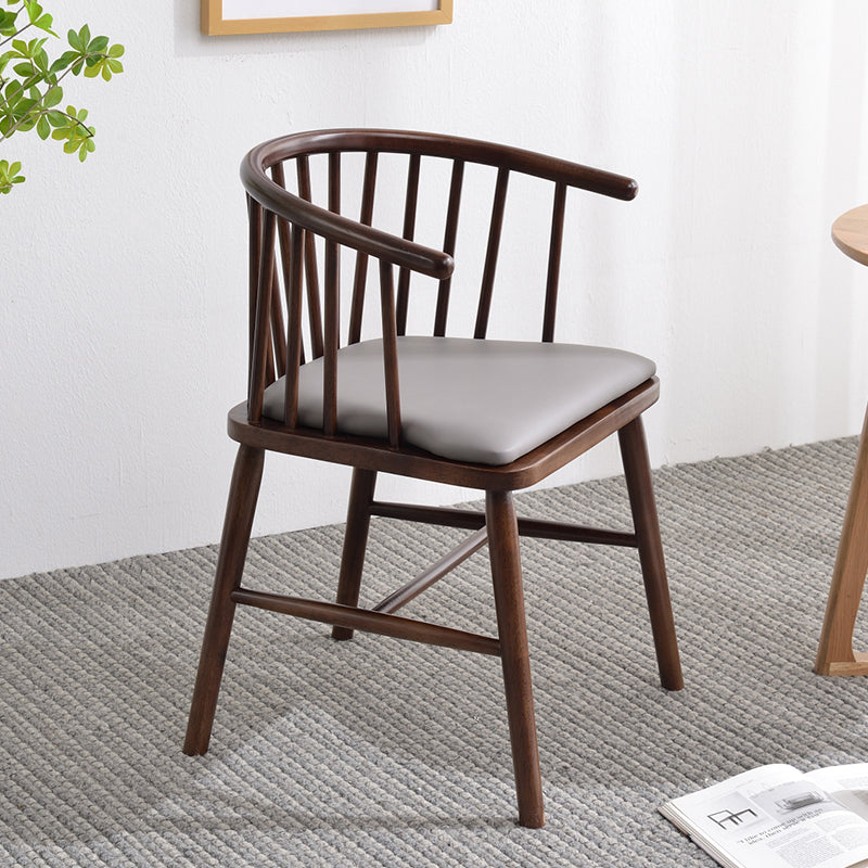 Chaise en bois d'hévéa de style moderne, chaises de salle à manger de cuisine arrière Windsor