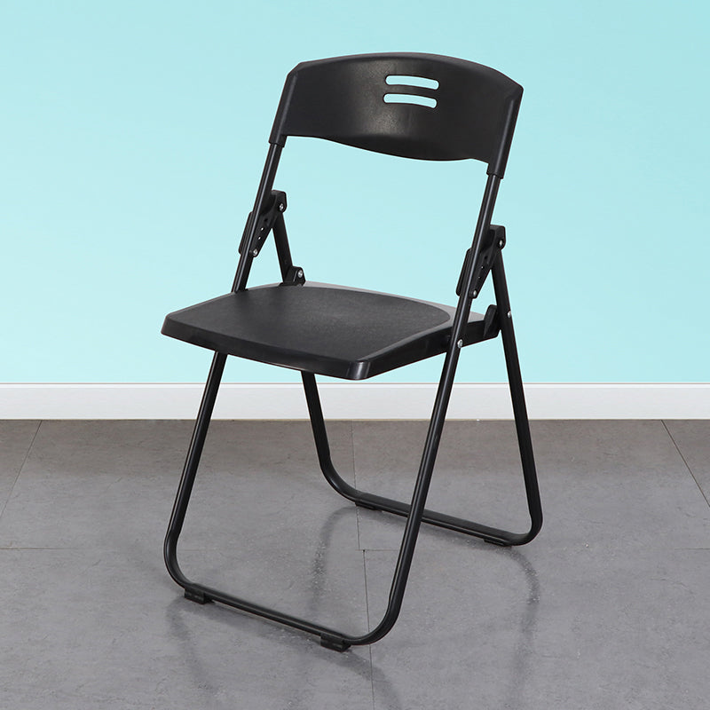 Parte posterior abierta sin brazos de la silla lateral casera plástica del metal contemporáneo que cena la silla lateral