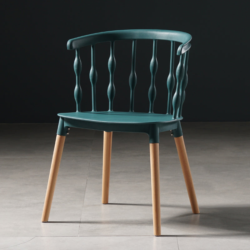 Chaises de salle à manger de style contemporain Chaises sans bras en plastique avec pieds en bois