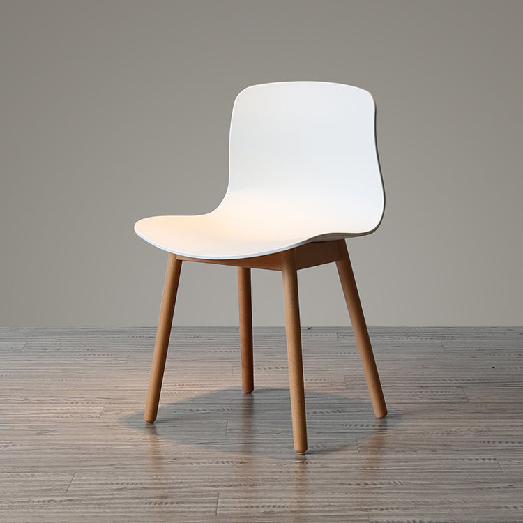 Sillas laterales sólidas de la parte posterior del comedor de la cocina de la silla de madera de haya del estilo moderno