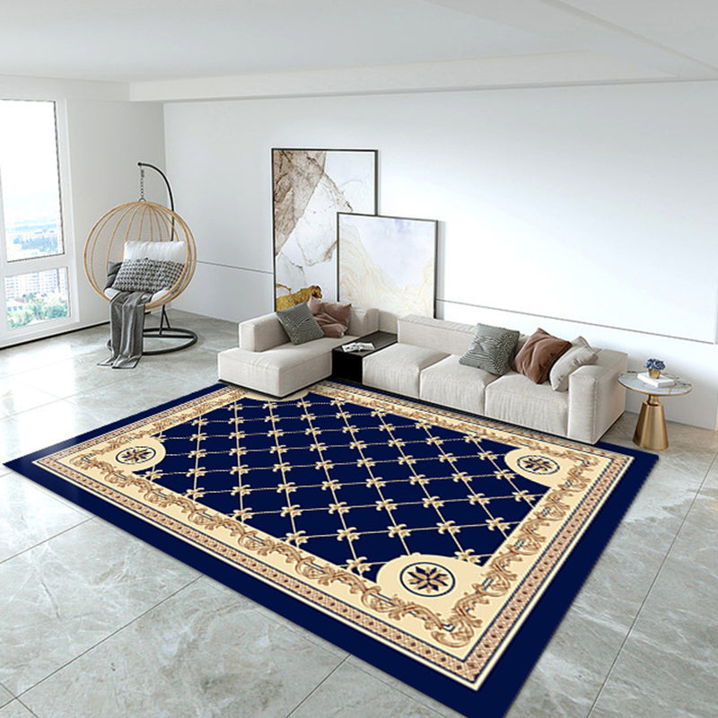 Brown Medallion Print Area Rug European Polyester Area Carpet Stain Resistant Rug for Living Room