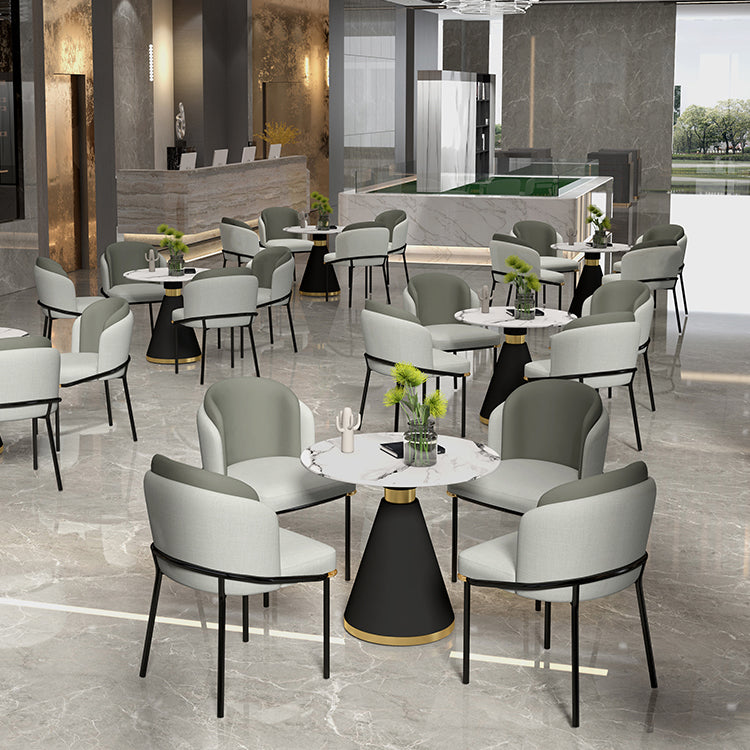 Ronde dinettetafel Traditionele luxe eetkamertafel met voetstuk