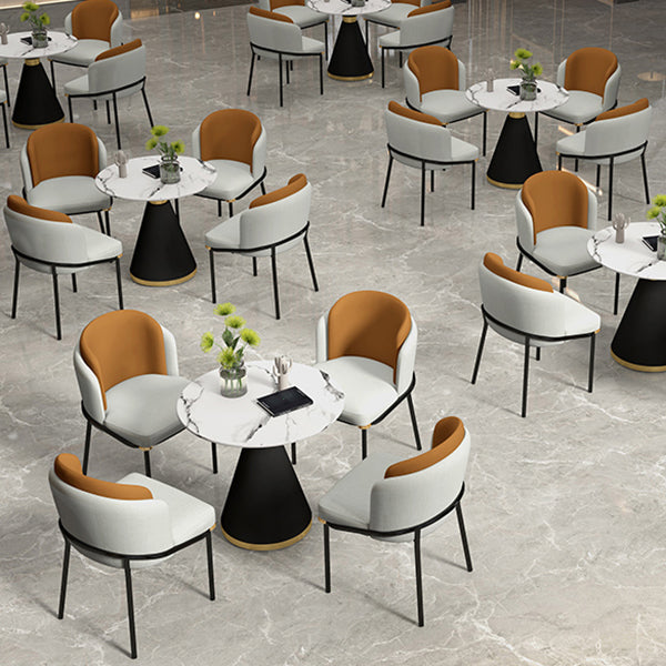 Ronde dinettetafel Traditionele luxe eetkamertafel met voetstuk