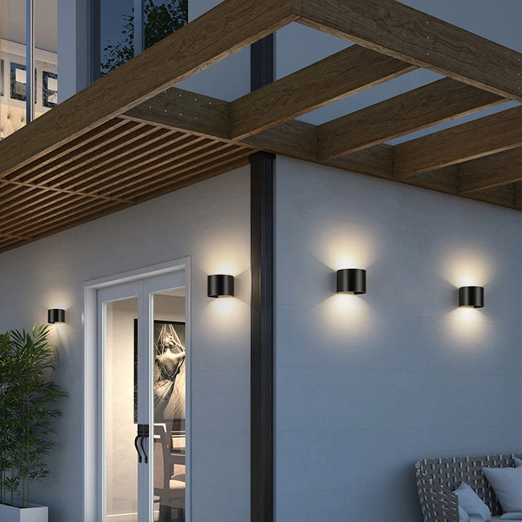 Geometric Shade Wall Lighting Modern Style Metal 2 Lights Sconce Lamp in Black