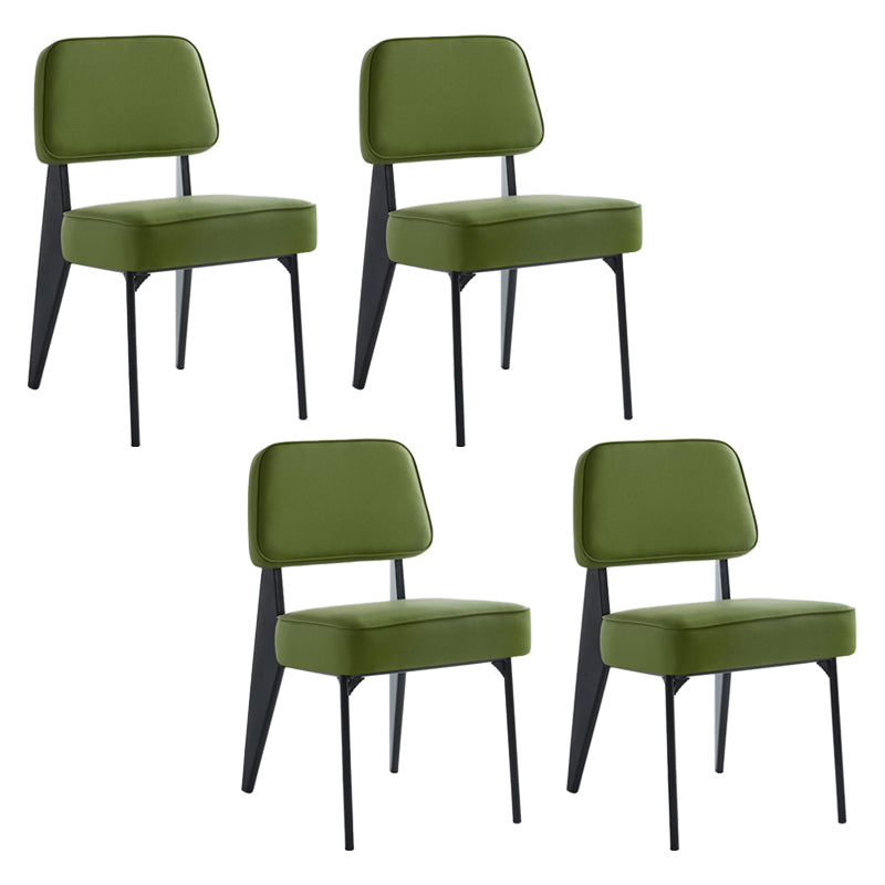 Chaise d'appoint scandinave à dossier ouvert, chaise de salle à manger rembourrée en métal