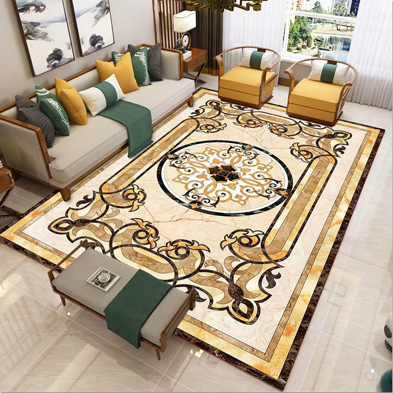 Light Yellow Carpet Polyester Graphic Carpet Washable Area Carpet for Home Decoration