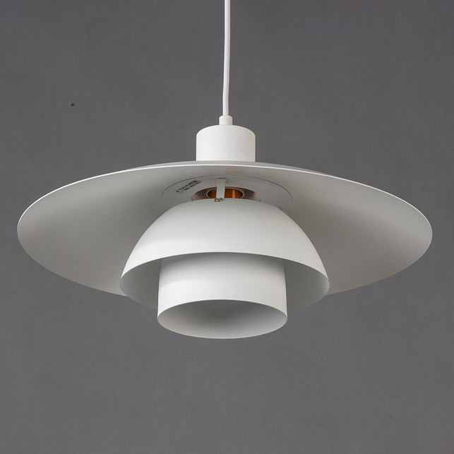 Simplicidad contemporánea Folletos de techo de granja con sombra metálica