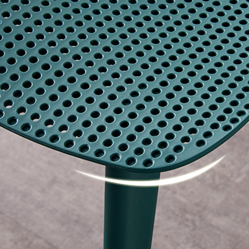 Sillas de comedor escandinavas sin brazos Silla auxiliar de plástico con respaldo abierto (juego de 4)