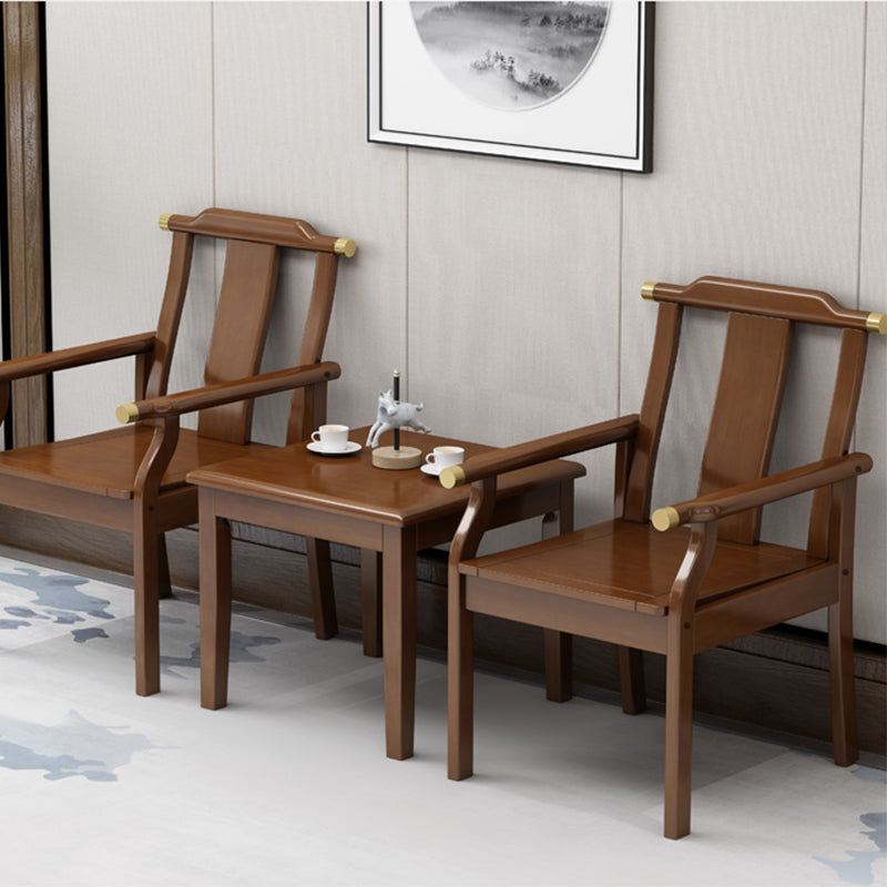 Sillón de comedor tradicional con brazo trasero de listones y patas de madera
