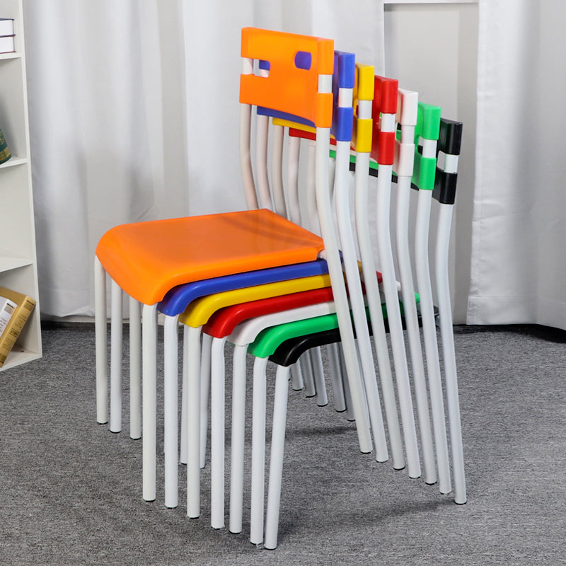 Chaises de salle à manger en plastique contemporaines, chaise sans bras latérale à dossier ouvert pour usage au restaurant