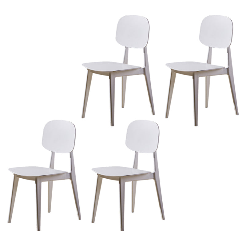 Chaise d'appoint en plastique de conférence scandinave, finition mate, chaise de salle à manger à dossier ouvert