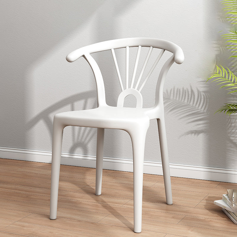 Chaise moderne d'intérieur et d'extérieur en plastique, chaise simple sans accoudoirs pour patio