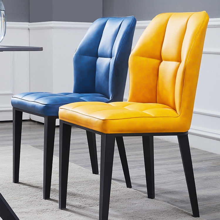 Sillas de comedor de cuero contemporáneas con respaldo lateral y patas de metal para uso en restaurantes