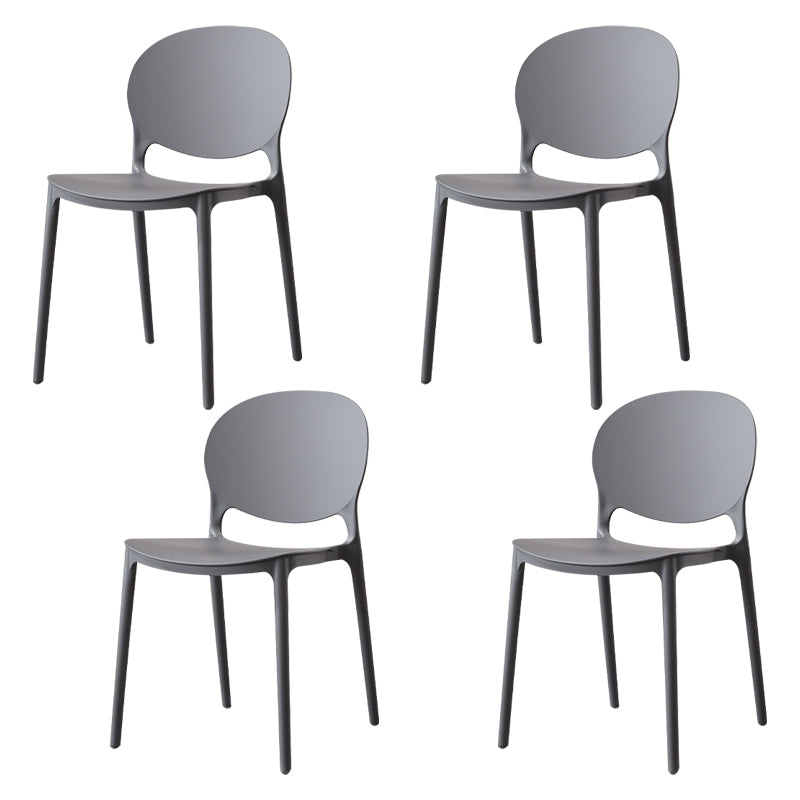Chaise de salle à manger scandinave en plastique, dossier ouvert, finition mate