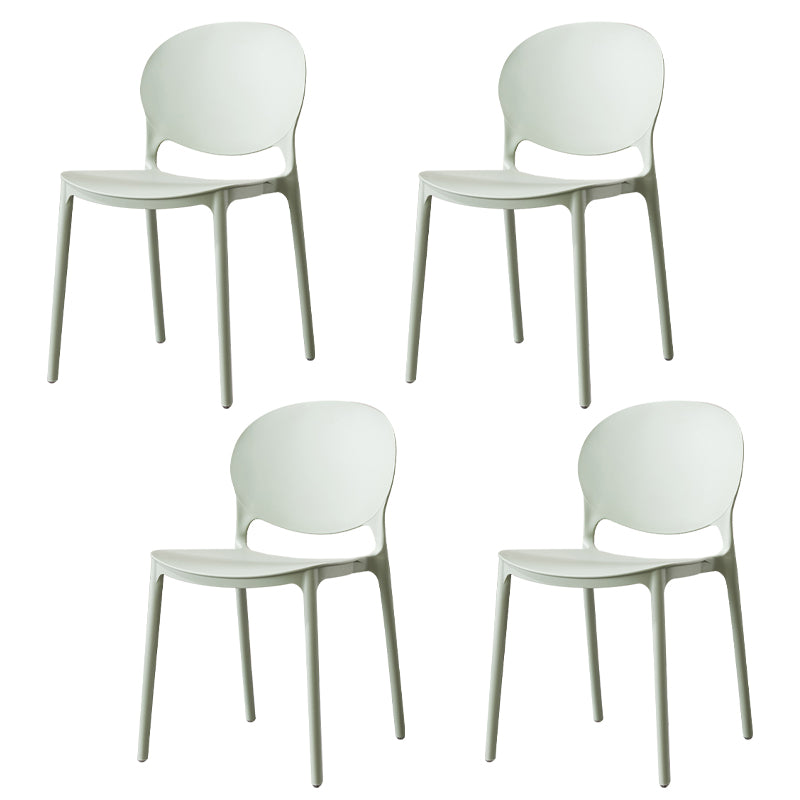 Chaise de salle à manger scandinave en plastique, dossier ouvert, finition mate
