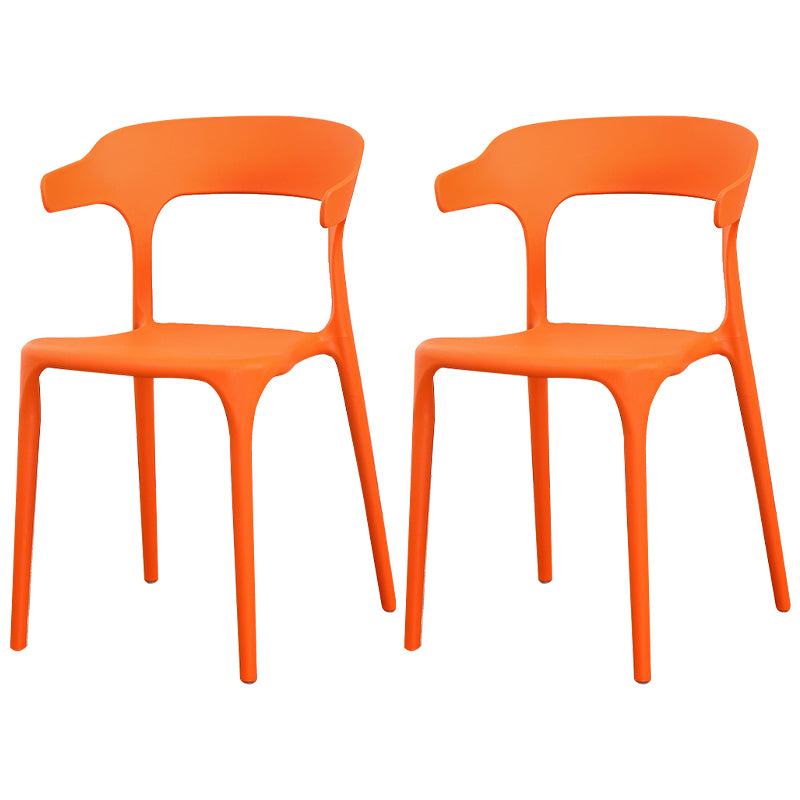 Silla de plástico moderna para interiores y exteriores, silla lateral de comedor apilable con respaldo abierto para el hogar con brazo