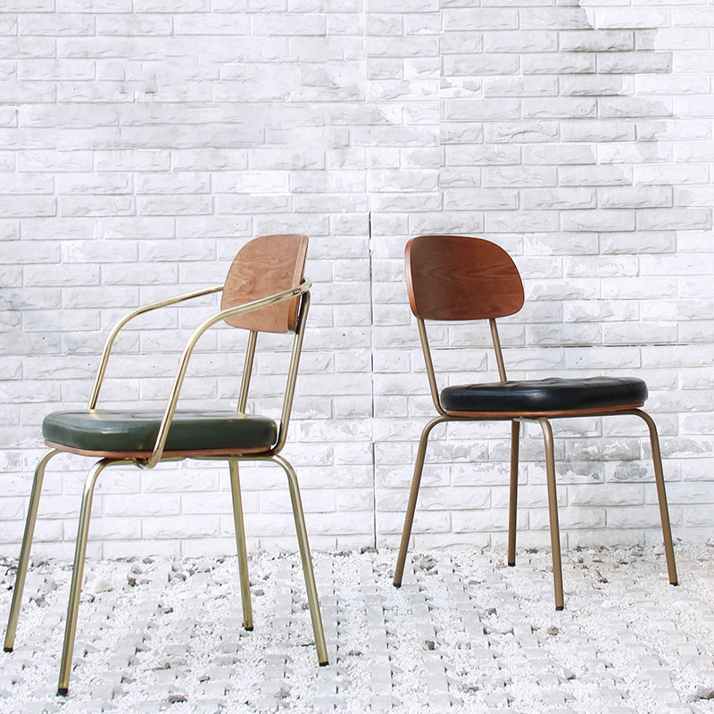 Industriële stijl PU lederen eetkamerstoelen Open rug Dineerarm zijstoelen voor thuis