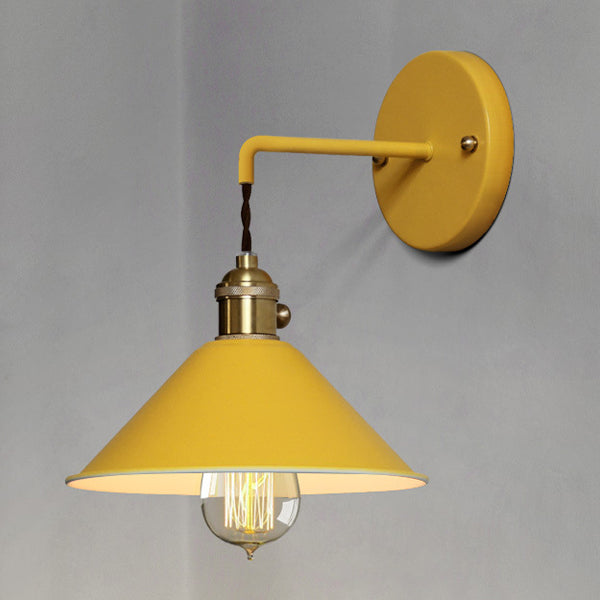 Lumières murales de style moderne Éclairage mural macaron métallique pour chambre