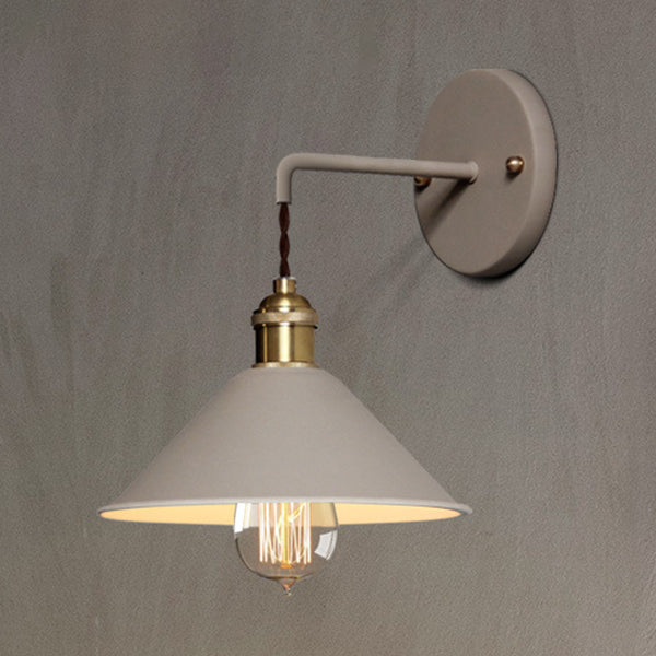 Lumières murales de style moderne Éclairage mural macaron métallique pour chambre