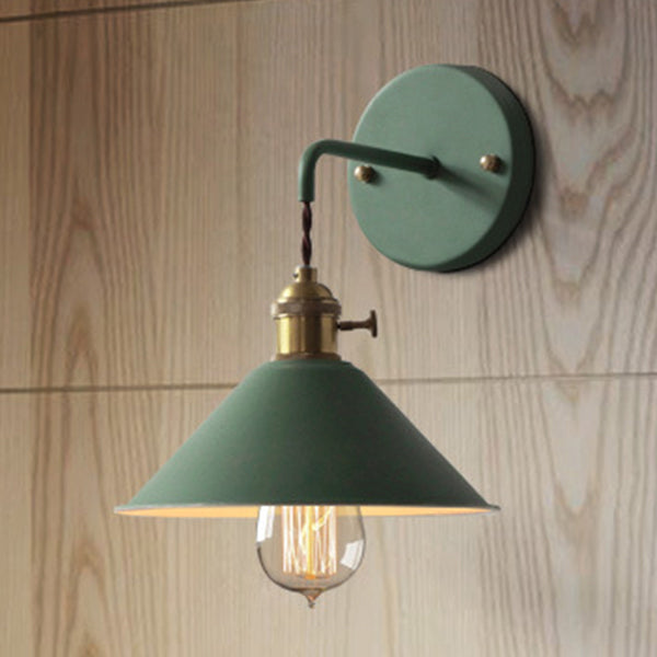 Lumières murales de style moderne Éclairage mural macaron métallique pour chambre