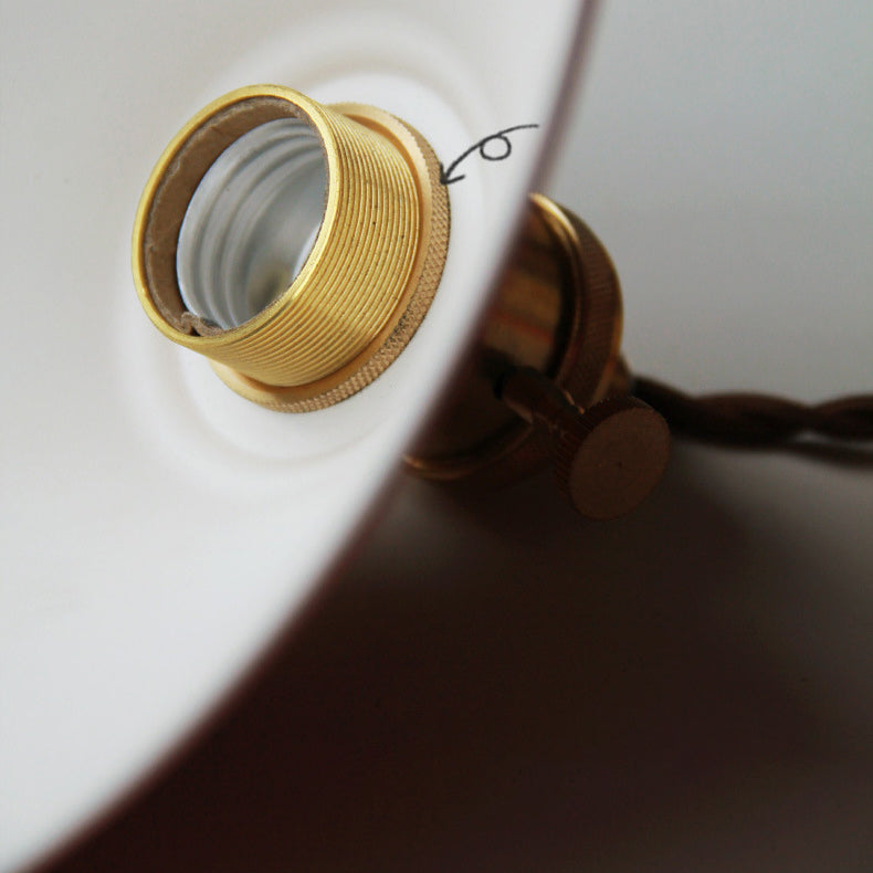 Lumières murales de style moderne Éclairage mural macaron métallique pour chambre