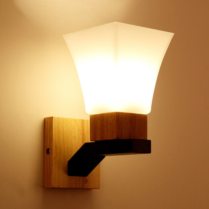 Wood Frame Wall Lighting Contemporary Single Head Wood Sconce Light Fixture for Living Room