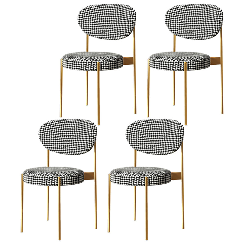 Silla lateral escandinava casera Silla tapizada del comedor con respaldo abierto de metal
