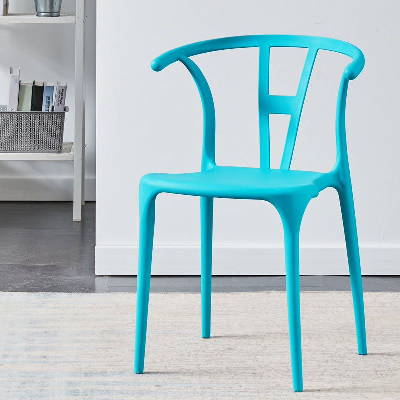 Chaise de salle à manger en plastique de style moderne, chaise d'appoint empilable sans accoudoirs pour la cuisine