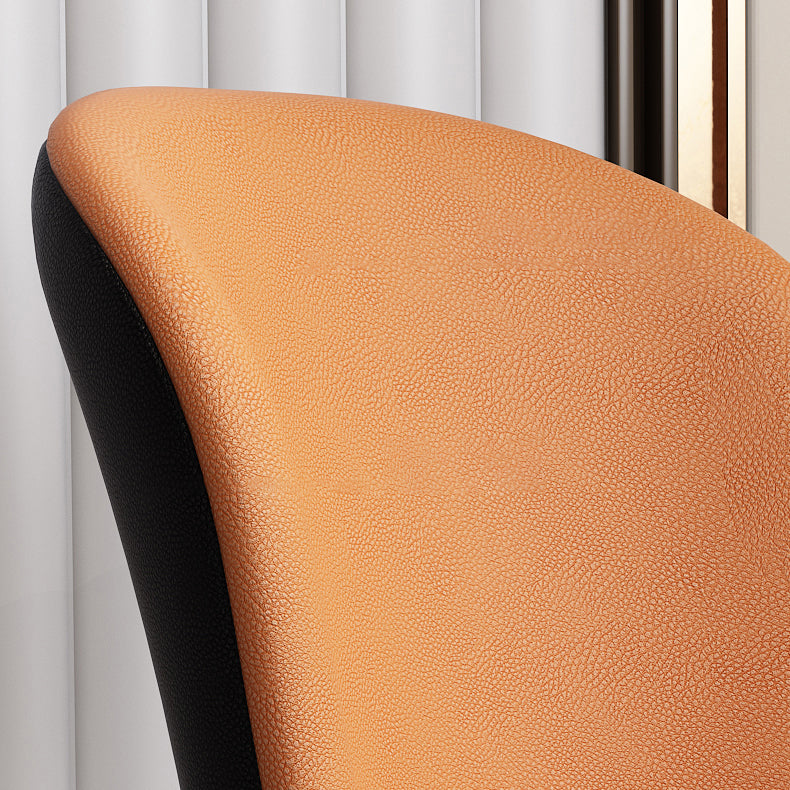 Chaise d'appoint scandinave en métal, chaise de salle à manger rembourrée à oreilles