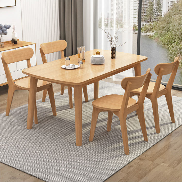 Rubberwood Solid Wood Dining Table Simplicity Style Dinette Table for Indoor