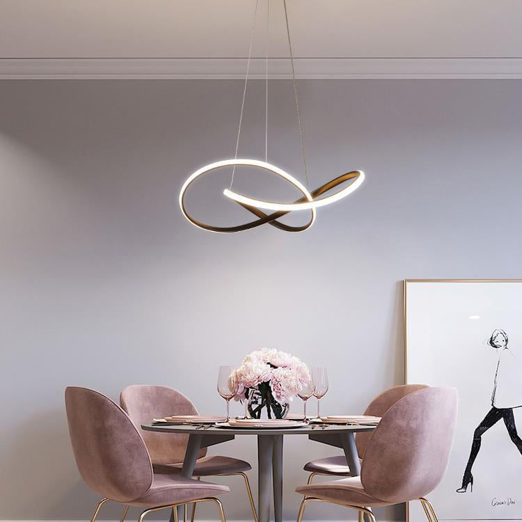 Modern karakteristiek LED Hangende lamp Acryl lineaire kroonluchter voor woonkamer