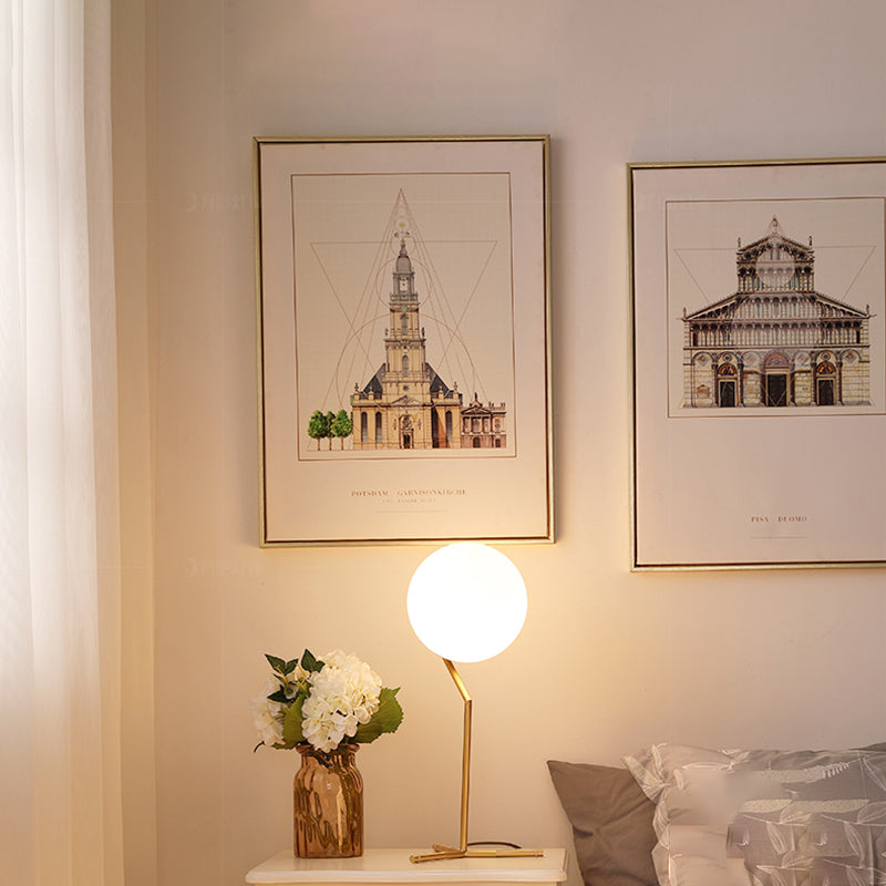Lampada da scrivania in vetro in stile moderno Lampade da tavolo per negozio di caffè con paralume a globo bianco