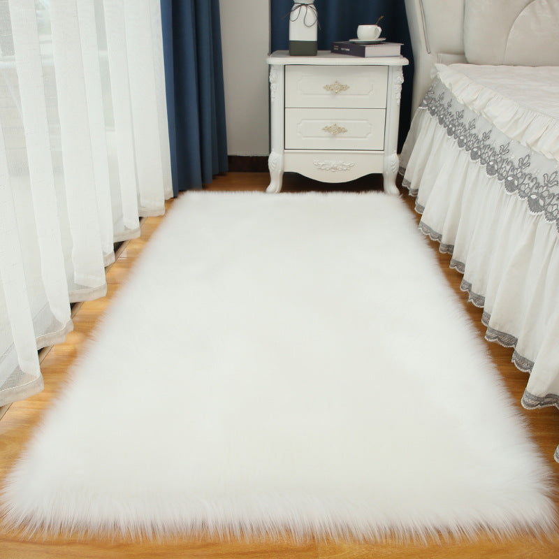 Minimalist Solid Color Rug Modern Area Rug Polyester Stain Resistant Shag Rug for Bedside