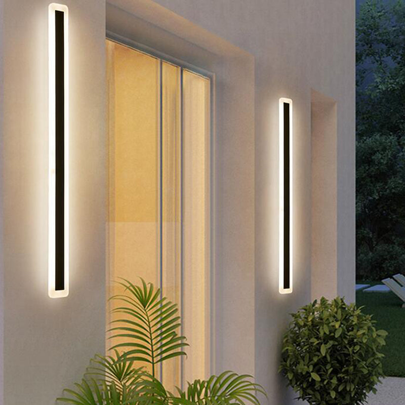 Style moderne Minimaliste Strip Shade Wall Sconce Metal 1 Appliques légères en noir pour la cour