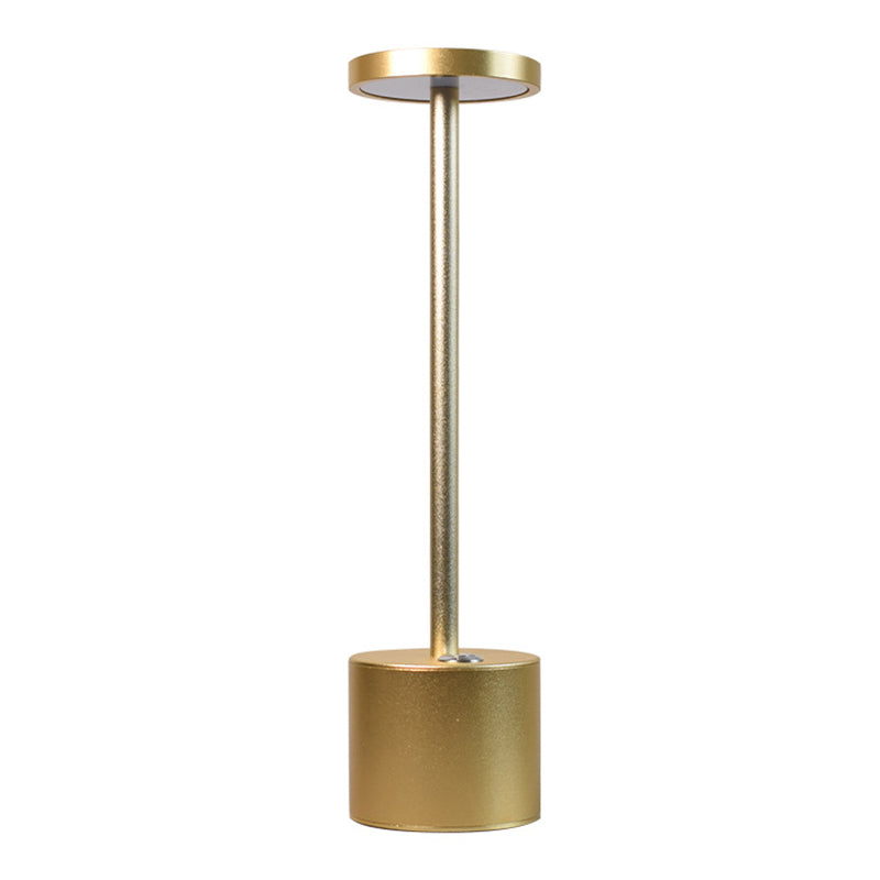 Minimalistische stijl LED-tafellamp Metalen tafellamp voor woonkamer slaapkamer