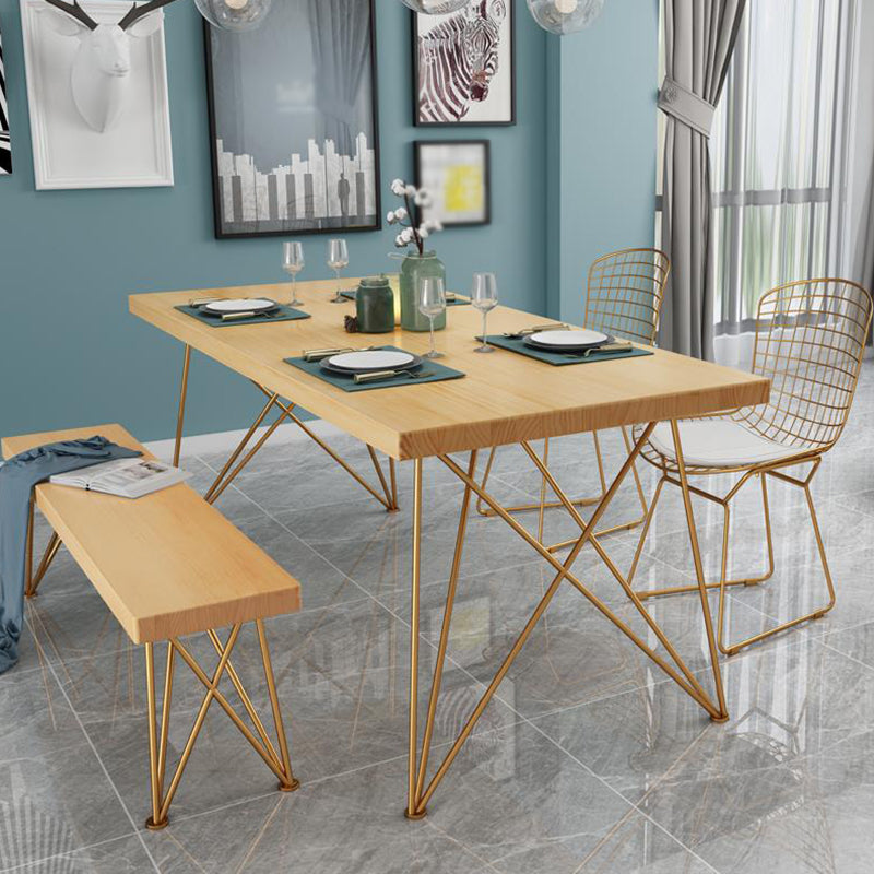 Traditioneller luxuriöser Rechteck Esstisch Kiefer Massivholz Tisch mit 4 Metallbeinen für Zuhause