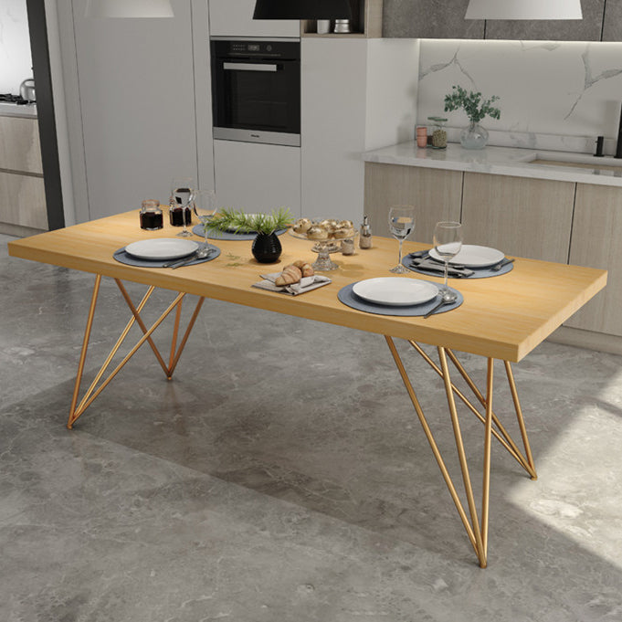 Traditioneller luxuriöser Rechteck Esstisch Kiefer Massivholz Tisch mit 4 Metallbeinen für Zuhause