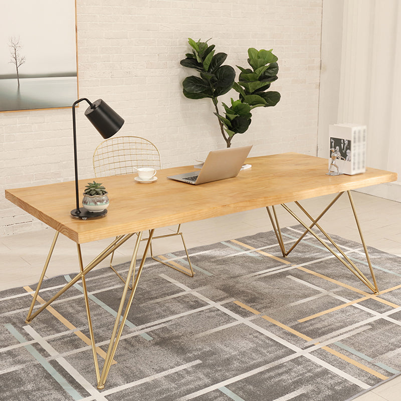 Traditional Luxury Rectangle Dining Room Table Pine Solid Wood Table with 4 Gold Legs