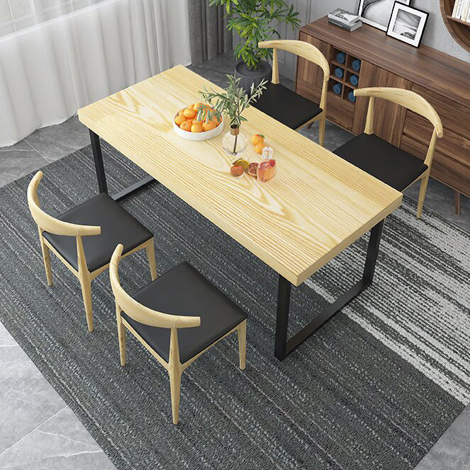 Massief houten eettafel Eettafel in industriële stijl met sledeonderstel