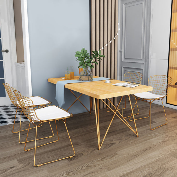 Traditional Luxury Rectangle Dining Room Table Pine Solid Wood Table with 4 Metal Legs