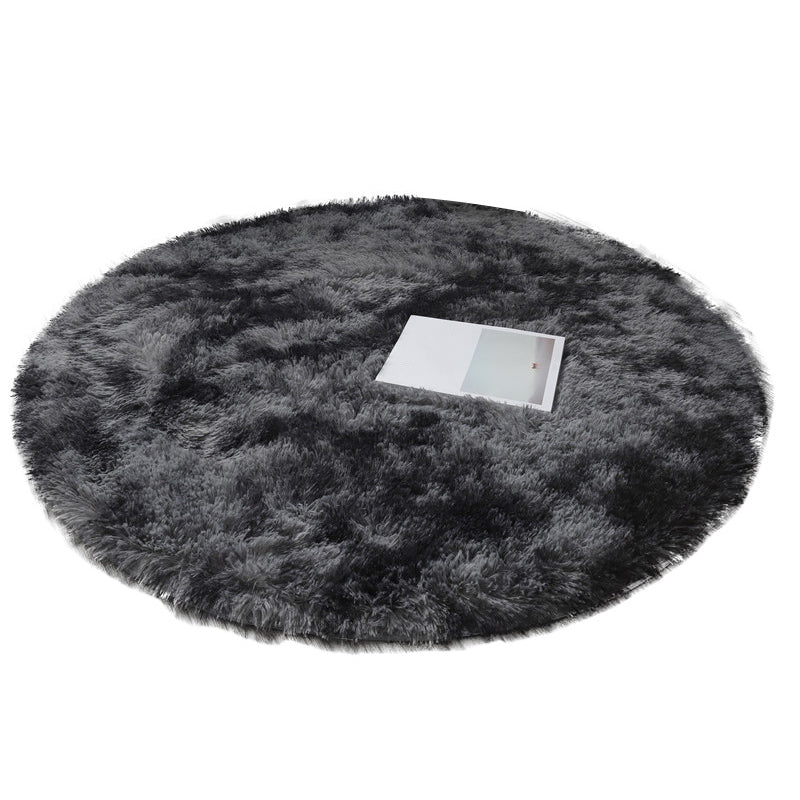 Tapis en peluche élégant Tapis de couleur solide Polyester Area Tapis résistant aux taches pour la décoration intérieure