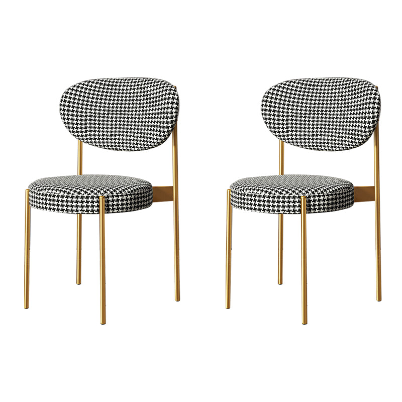Chaise d'appoint scandinave pour la maison, chaise de salle à manger rembourrée en métal à dossier ouvert